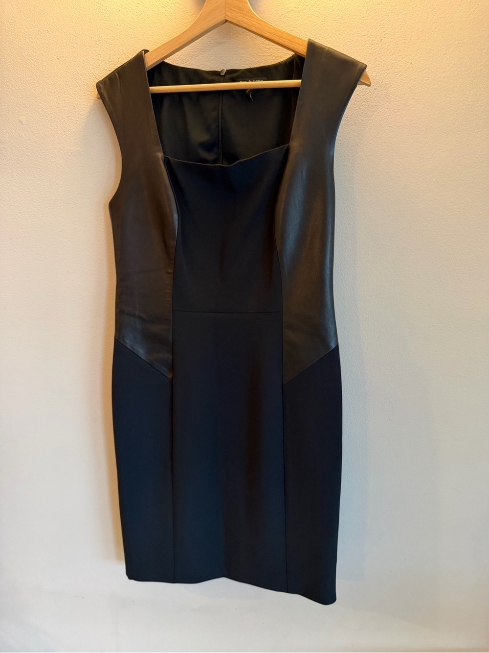 Rag & Bone Black Leather‎ Panel Sheath Dress Size 8 Mixed Media Sleeveless